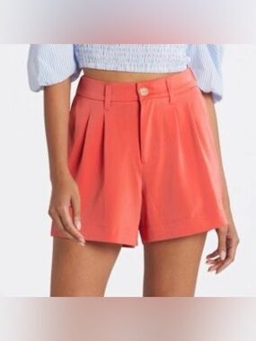 One 5 One Pleated High-Waist Trouser Shorts in Coral Pink Satin Size L